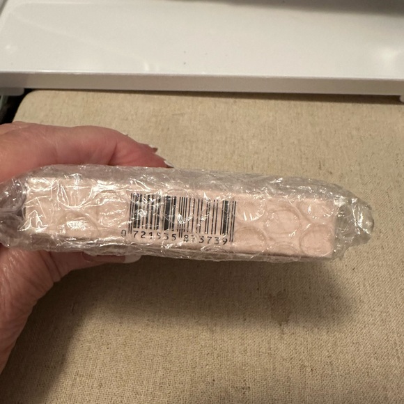 KVOSSNYC FAIRY DUST PRESSED HIGHLIGHTER - NEW - Picture 5 of 7